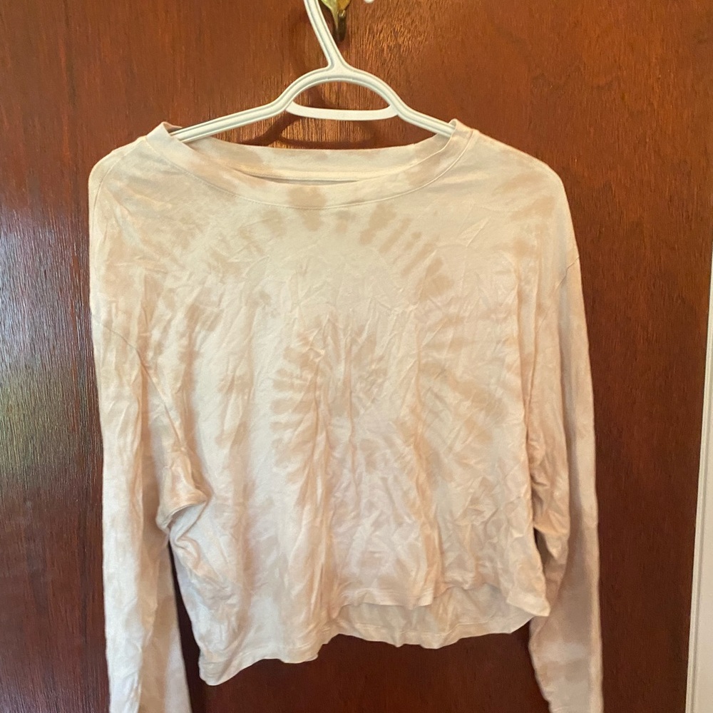 tie dye crop top
